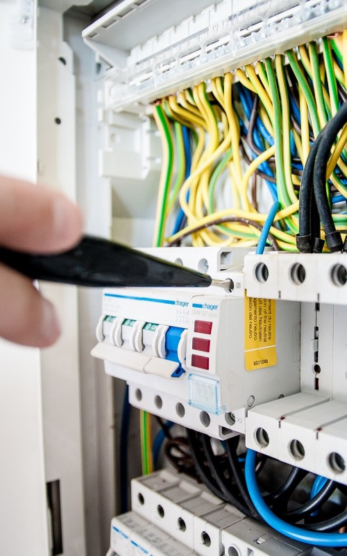 Local_Electrician_inverurie_aberdeenshire